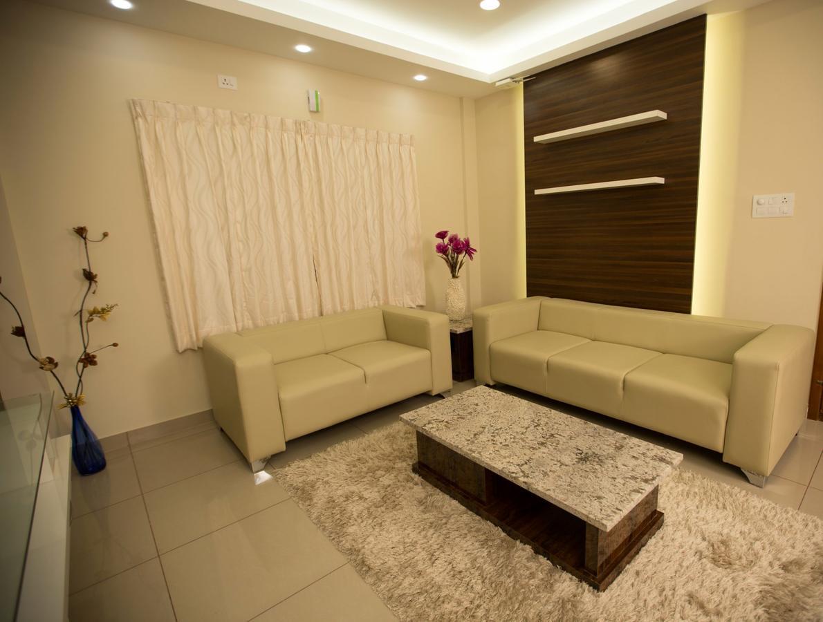 Benaka Suites 벵갈루루 외부 사진